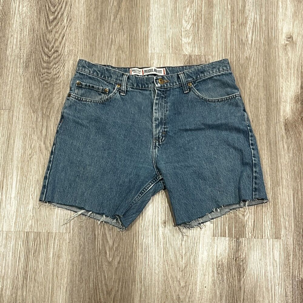 Women's Bailey's Pt. Regular Fit Cut-Off Jean Shorts Jorts Size 32x11x7 Fray